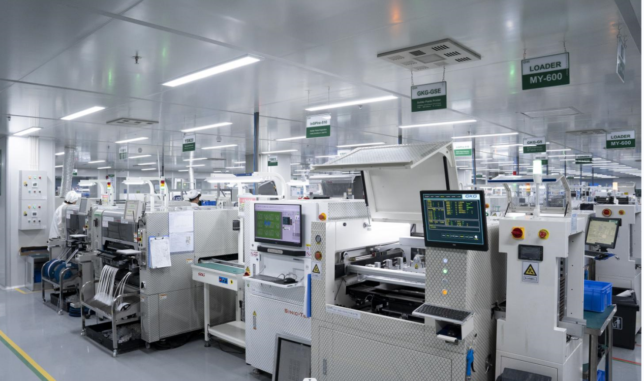 Why Choose SMT PCB Assembly for Your Electronic Projects?