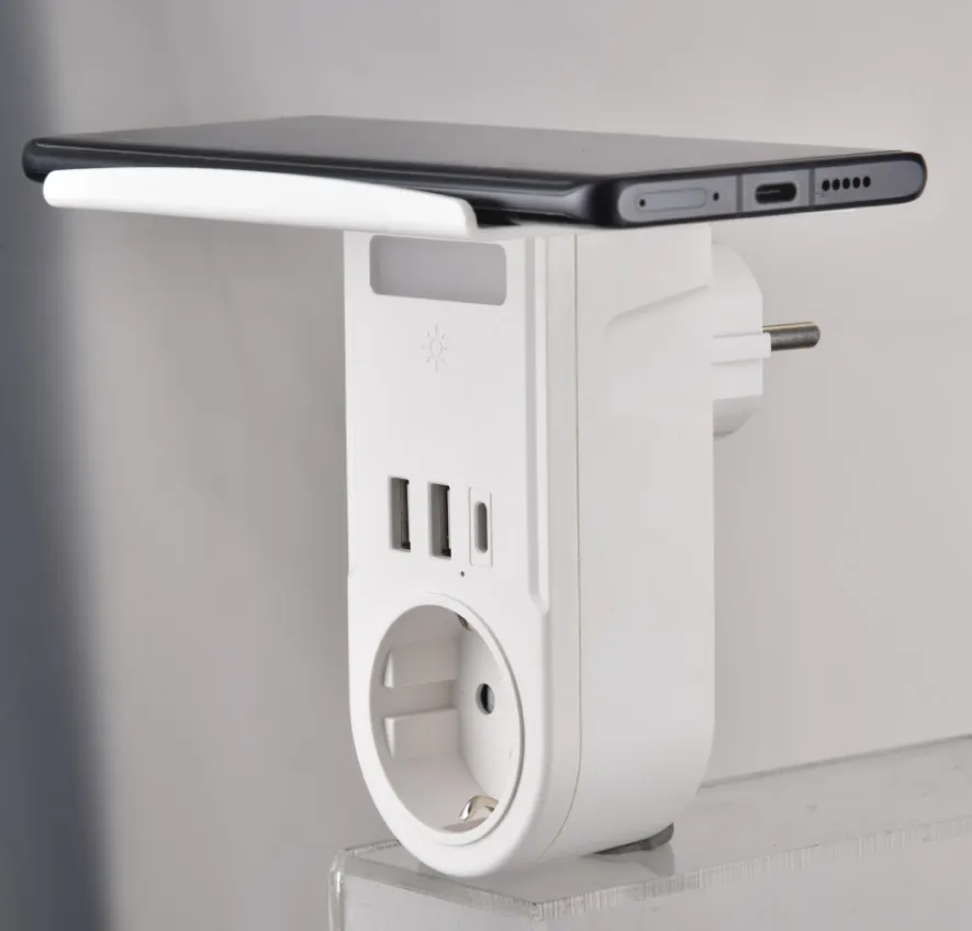 EU Standard Desktop Power Strips Extension Switched Socket with Wireless Charger