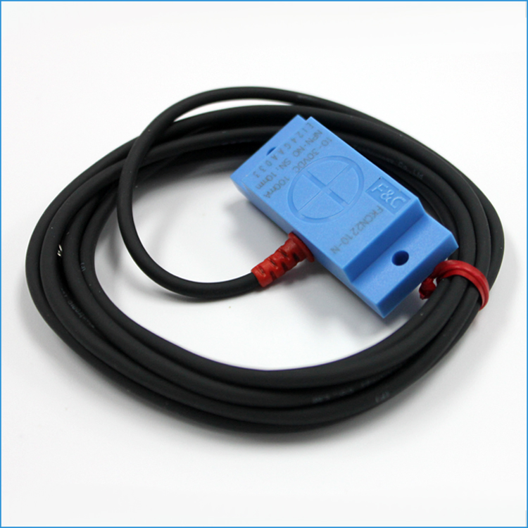 Fkc Pipe Liquid Sensor Capacitive Proximity Switch Sensor 12-24 VDC IP67 Fkc2210-N 10mm