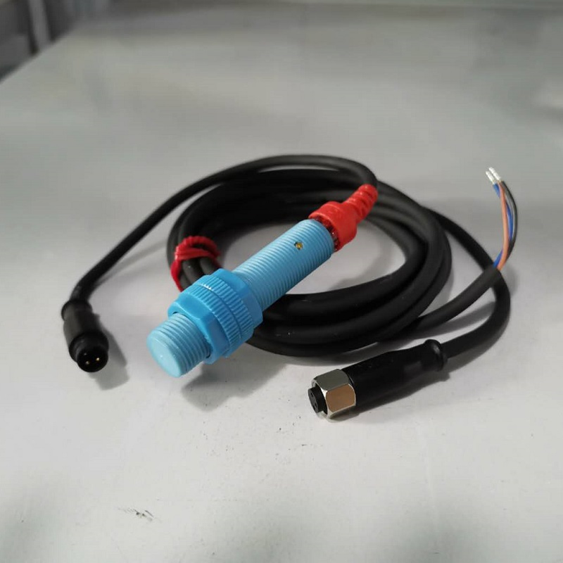 M12 PNP Type Tubular DC 24V Capacitive Proximity Sensor Manufacturer