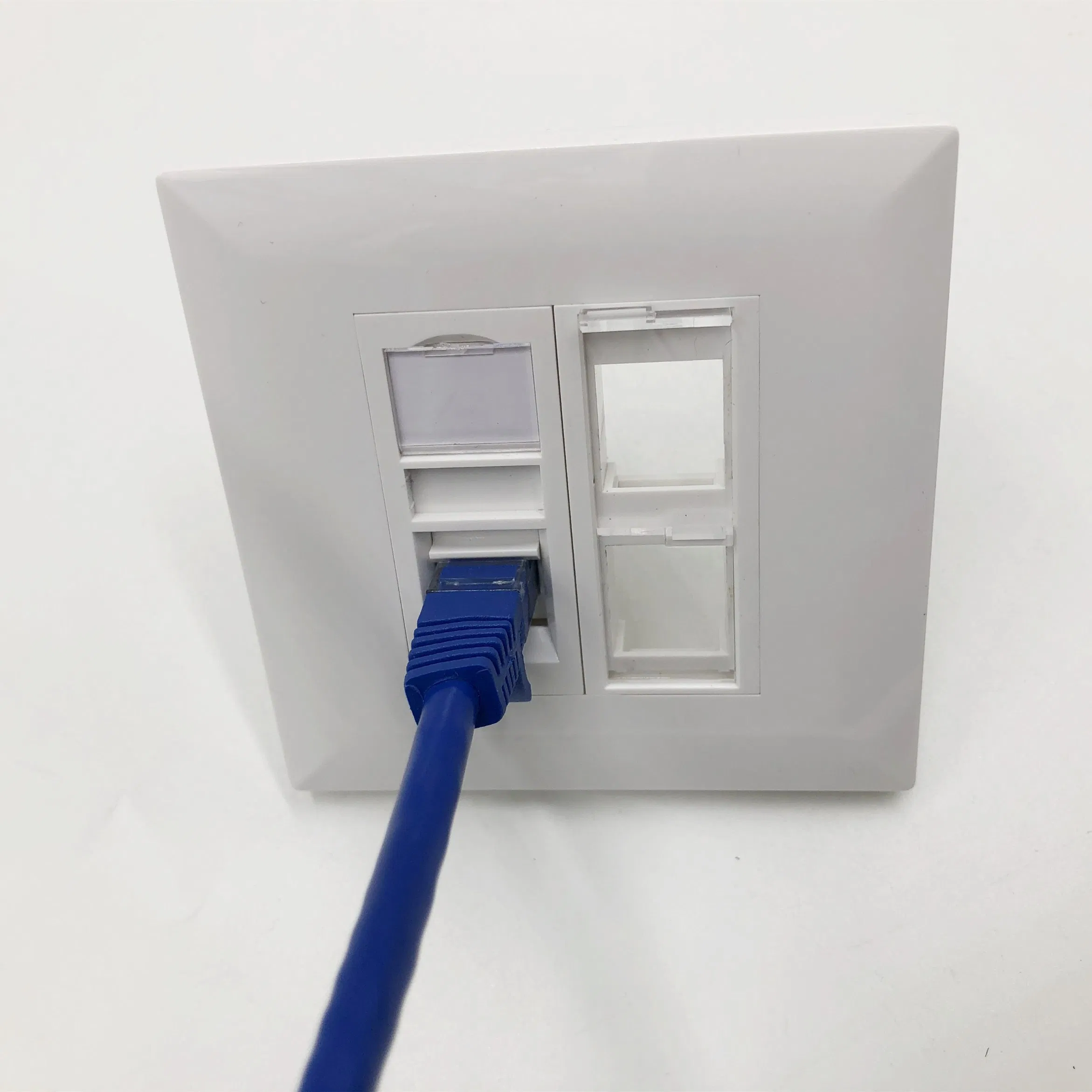 RJ45 3 Port Networking 86 Type with Shutter Faceplate